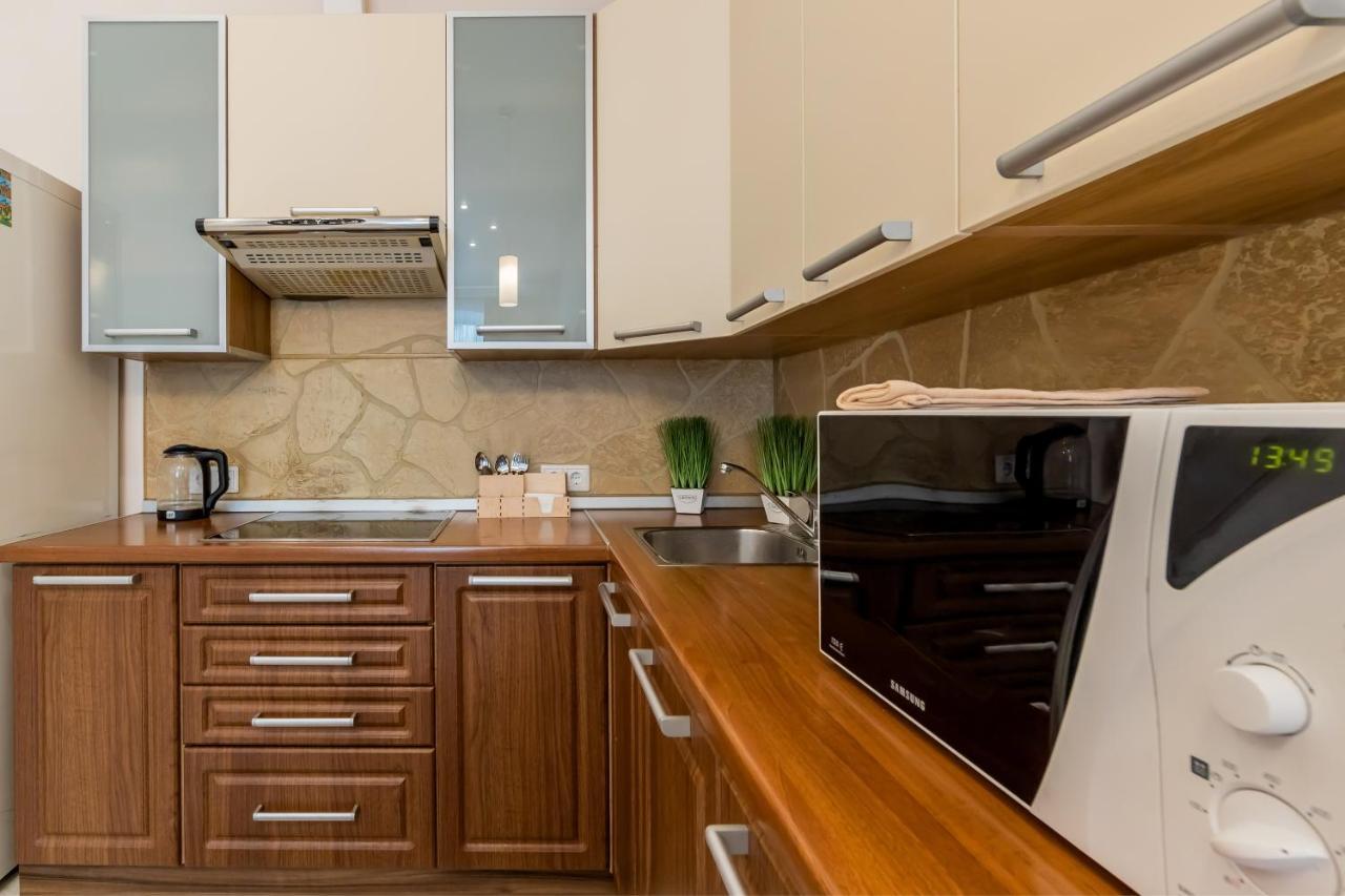 2К Квартира Між Майданом Та Софією Київською Apartment Luaran gambar