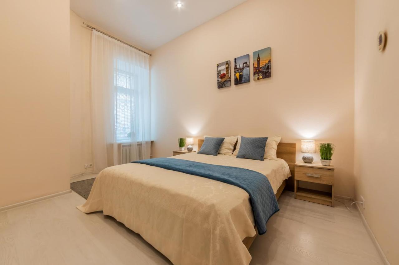 2К Квартира Між Майданом Та Софією Київською Apartment Luaran gambar