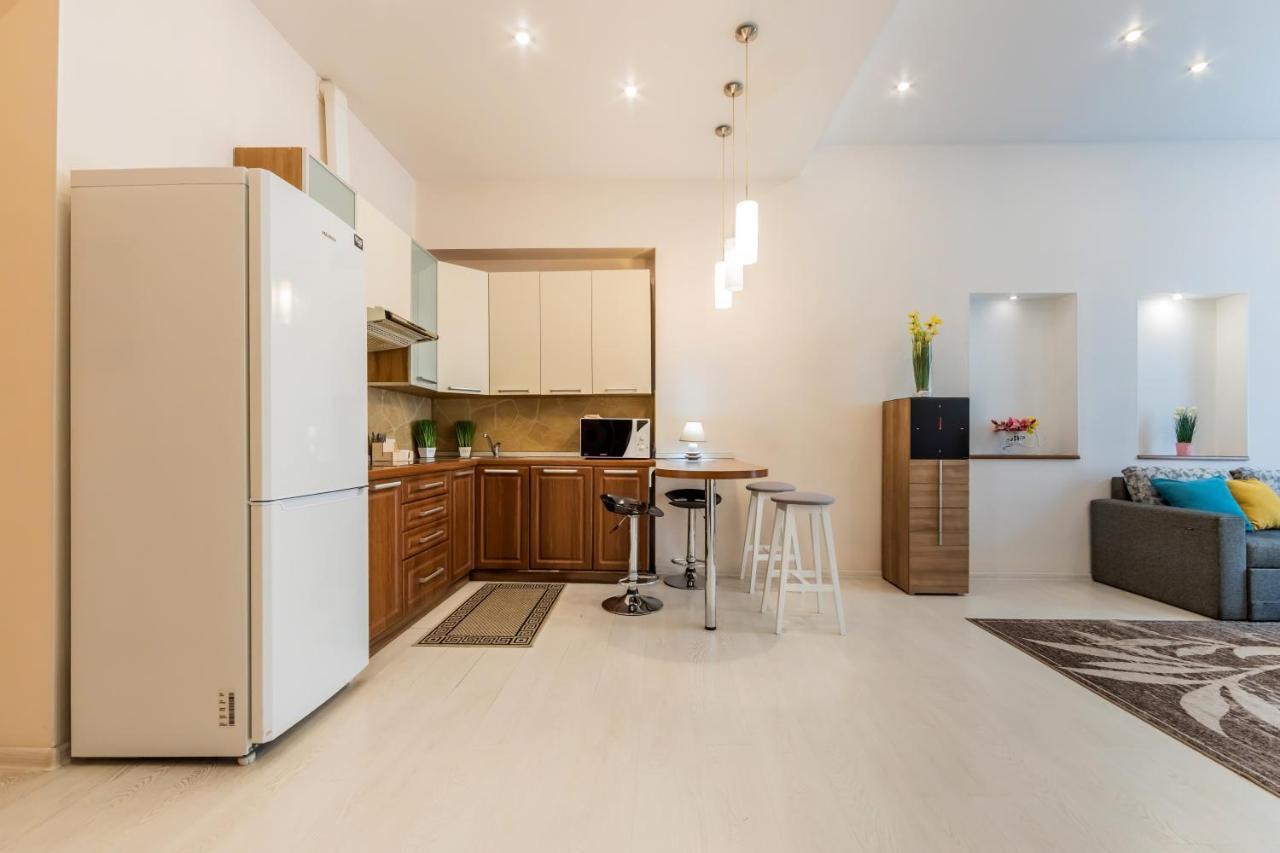 2К Квартира Між Майданом Та Софією Київською Apartment Luaran gambar