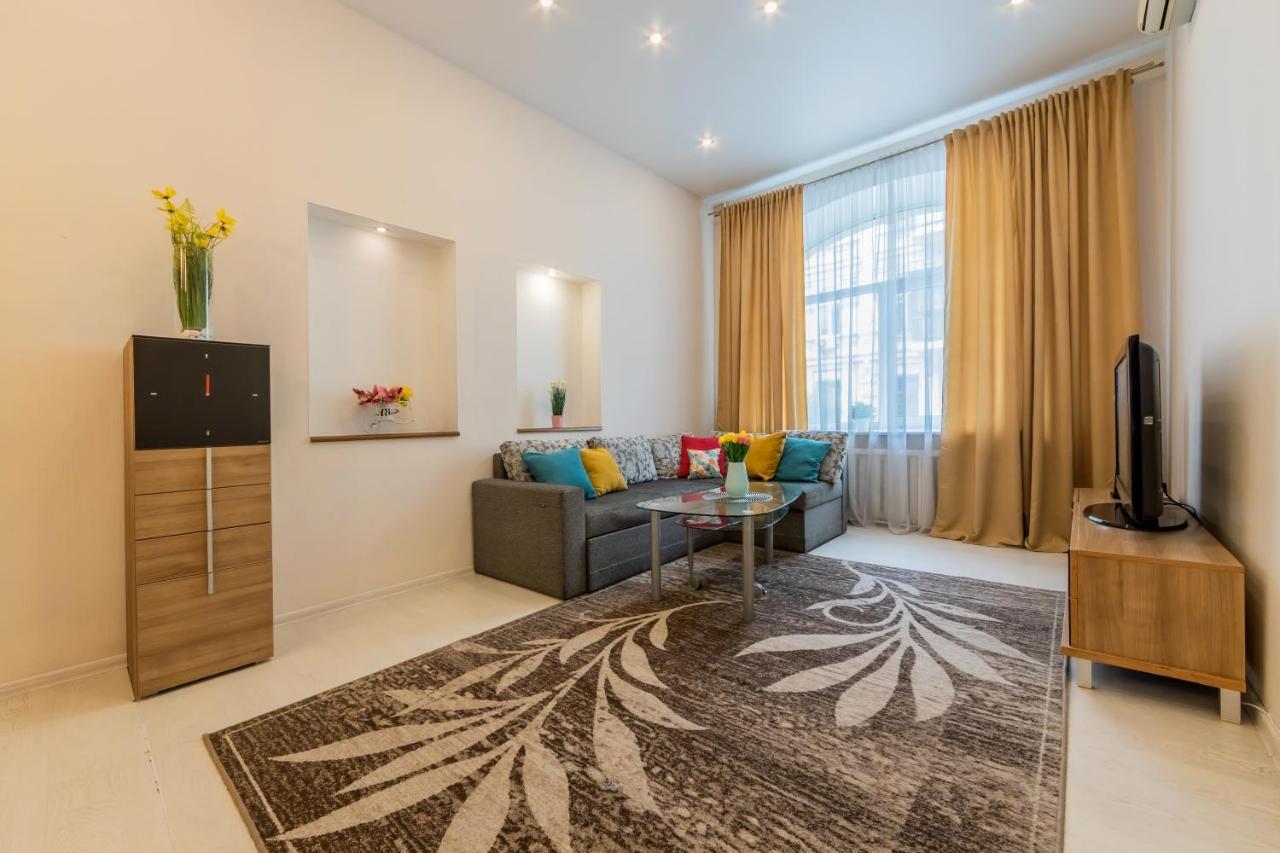 2К Квартира Між Майданом Та Софією Київською Apartment Luaran gambar